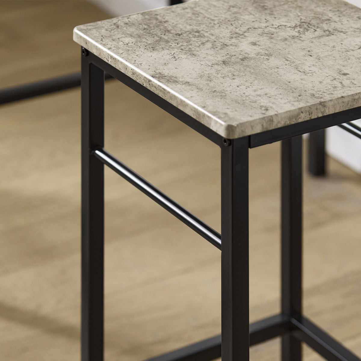 SoBuy OGT10-HG Set de 1 Table Haute + 2 Tabourets avec Repose-Pieds