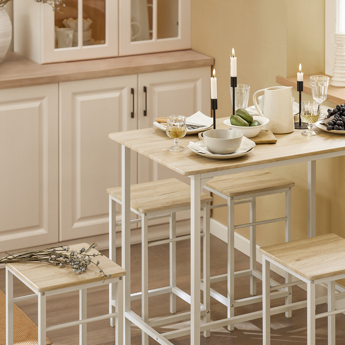 SoBuy OGT11-WN Table Haute avec 4 Tabourets – Mange-Debout Industriel 100×60 cm, Blanc/Naturel