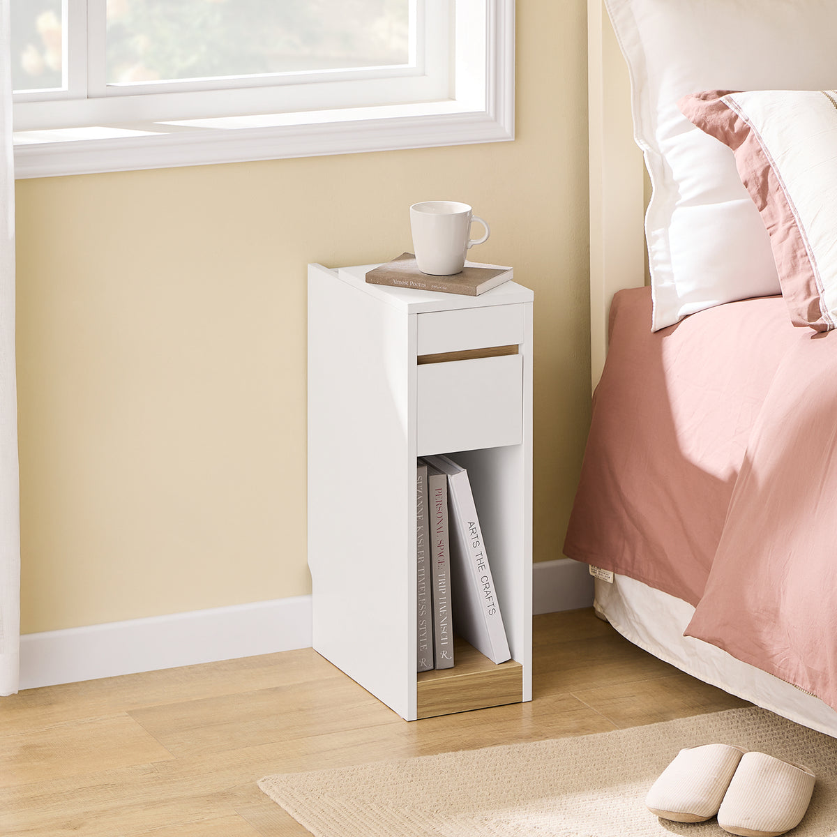 SoBuy FBT163-WN Table de Chevet Slim avec Tiroir, Plateau Amovible et Découpe pour Plinthe – L20×P35×H60 cm, Charge 20 kg, Blanc et Naturel