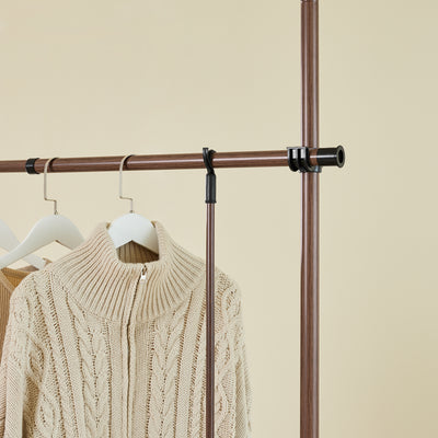 SoBuy KLS04-II-BR Portant à vêtements télescopique solide - Penderie ouverte réglable avec tringles et étagères, Porte manteau pour chambre/dressing, Marron