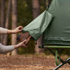 SoBuy OGS32-L-GR Tente de Camping 4 en 1 Pliable 2 Personnes – Lit Surélevé 180 kg, Toit Ouvrant, Matelas, Sac de Couchage, Vert