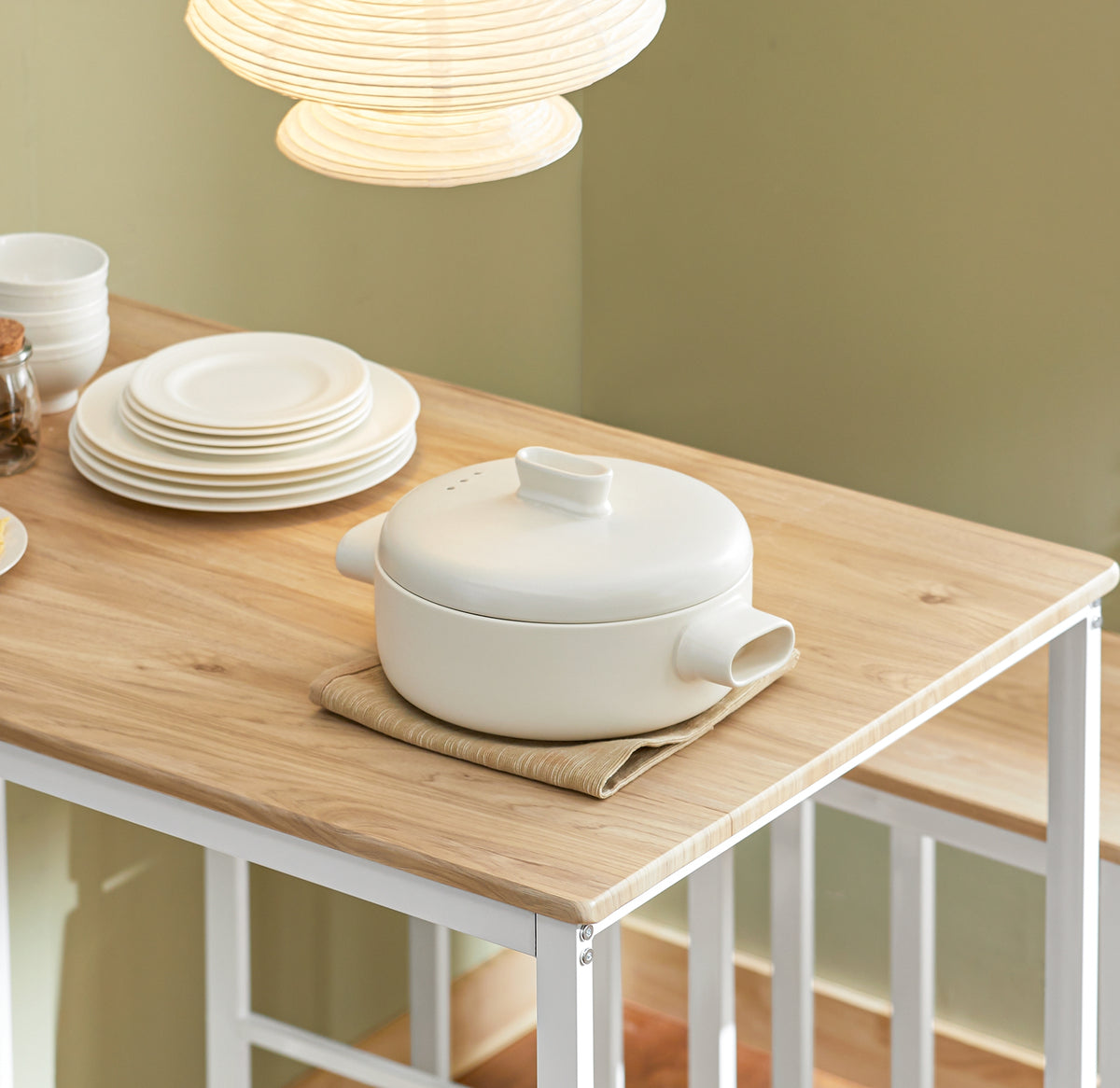 SoBuy OGT15-WN Ensemble Table Haute avec 1 Table et 4 Tabourets, Format Gain de Place, Format Compact, Design Fonctionnel – L100×P60×H96 cm, Blanc et Naturel