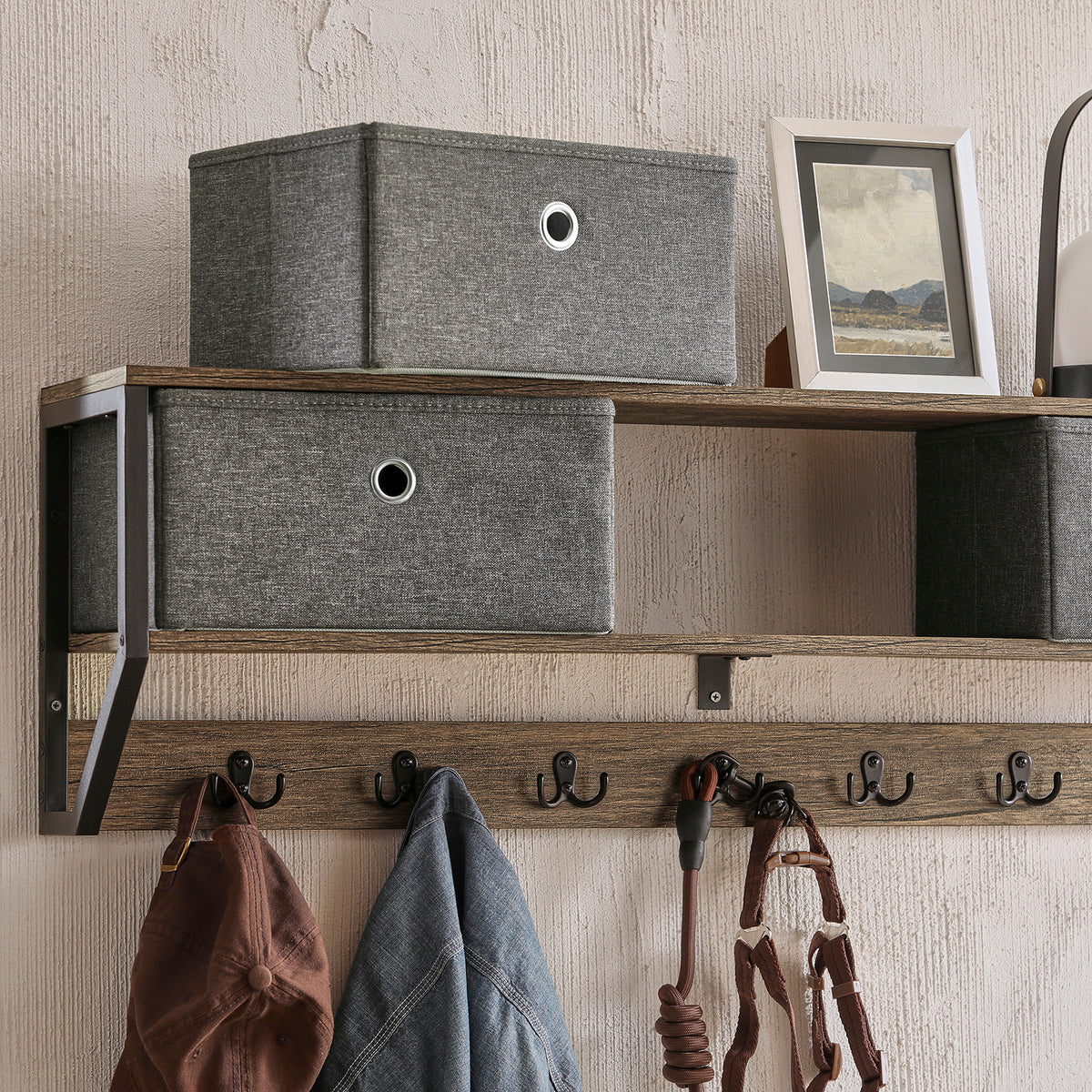 SoBuy FHK26-N Portemanteau Mural Meuble d’Entrée Vestiaire Portant à Vêtements Étagère Murale avec 3 Paniers et 7 Crochets Doubles, Style Industriel 100x20x30 cm