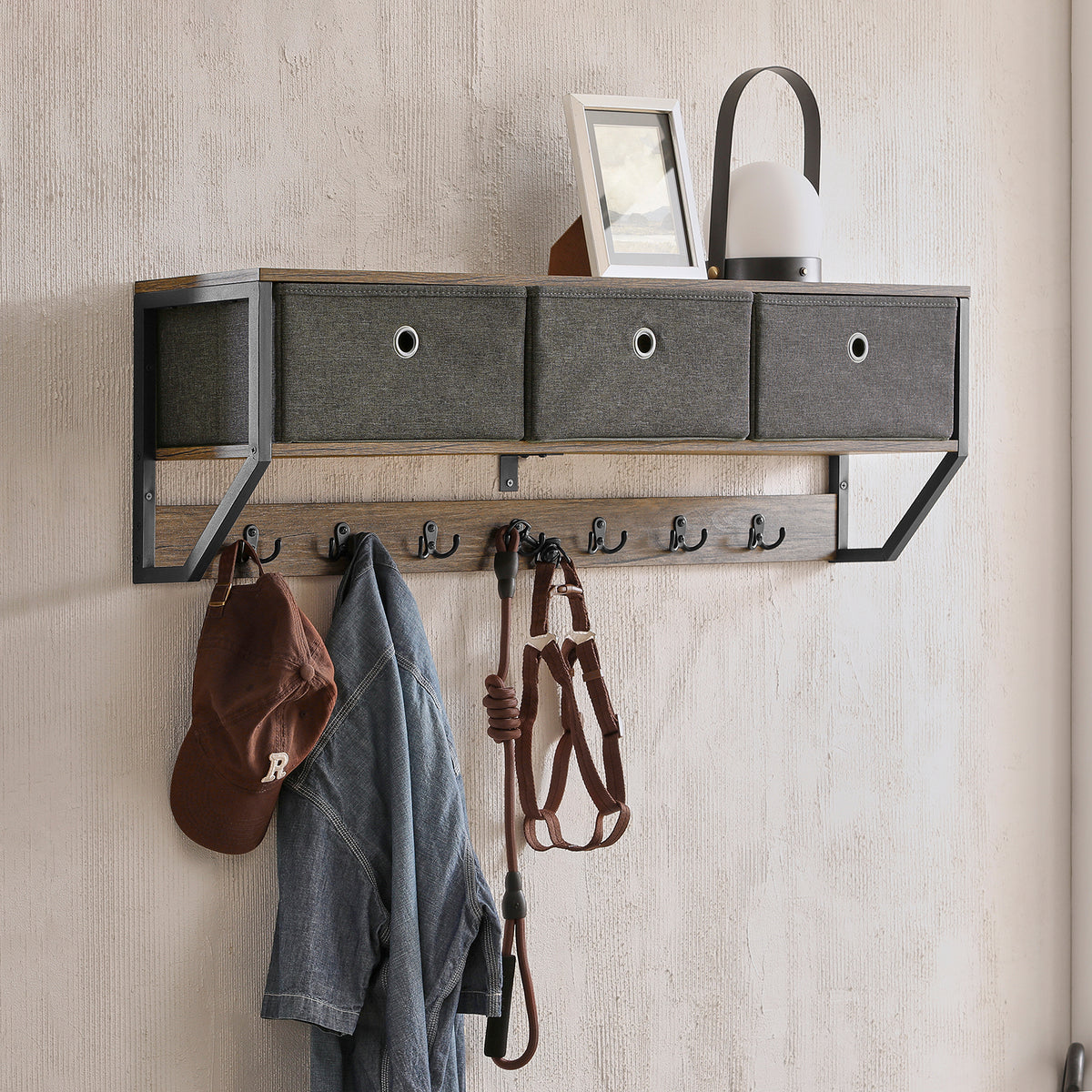 SoBuy FHK26-N Portemanteau Mural Meuble d’Entrée Vestiaire Portant à Vêtements Étagère Murale avec 3 Paniers et 7 Crochets Doubles, Style Industriel 100x20x30 cm