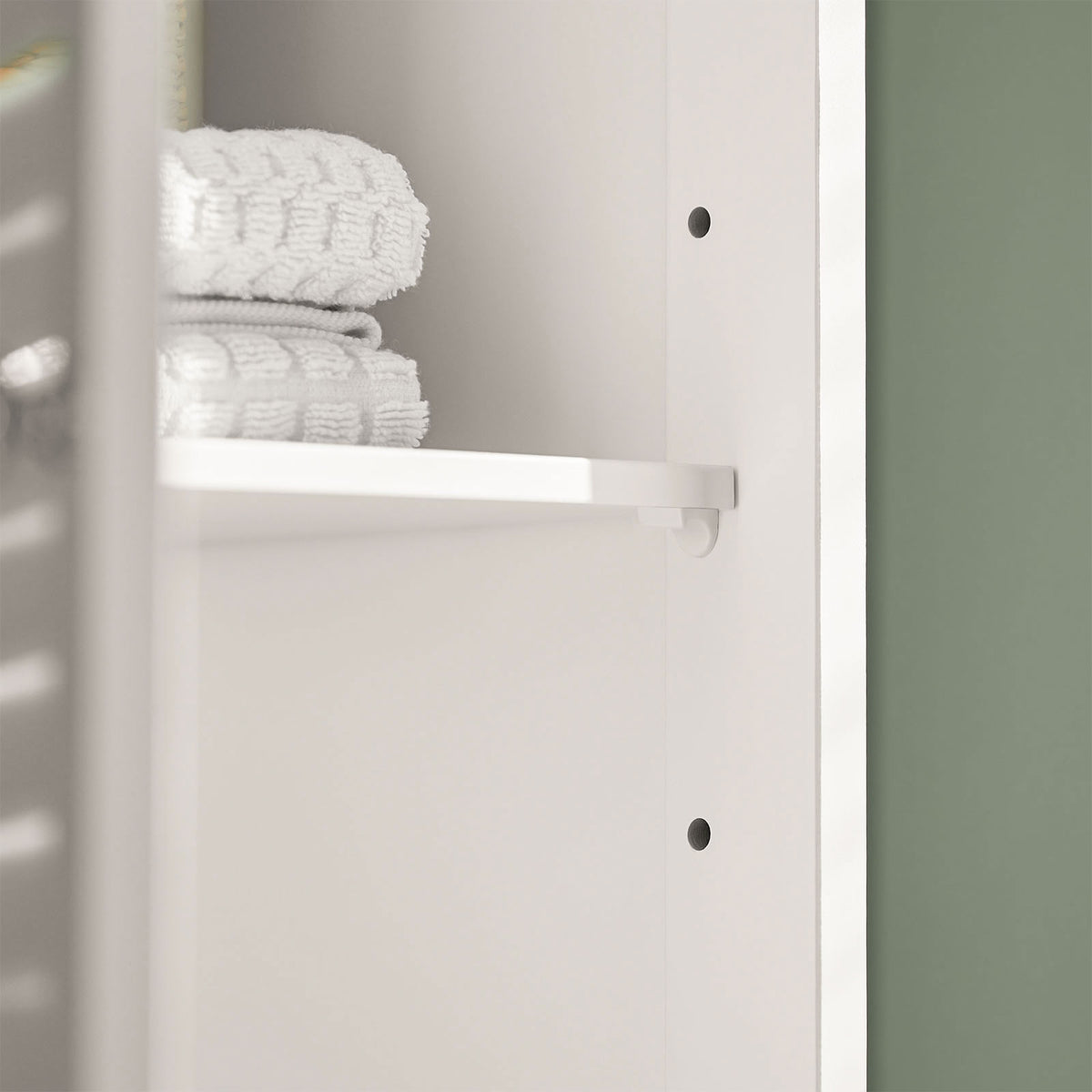 SoBuy FRG236-W Colonne de Salle de Bain – 32 cm, 2 Portes Persiennes, Tiroir et Niche, Blanc