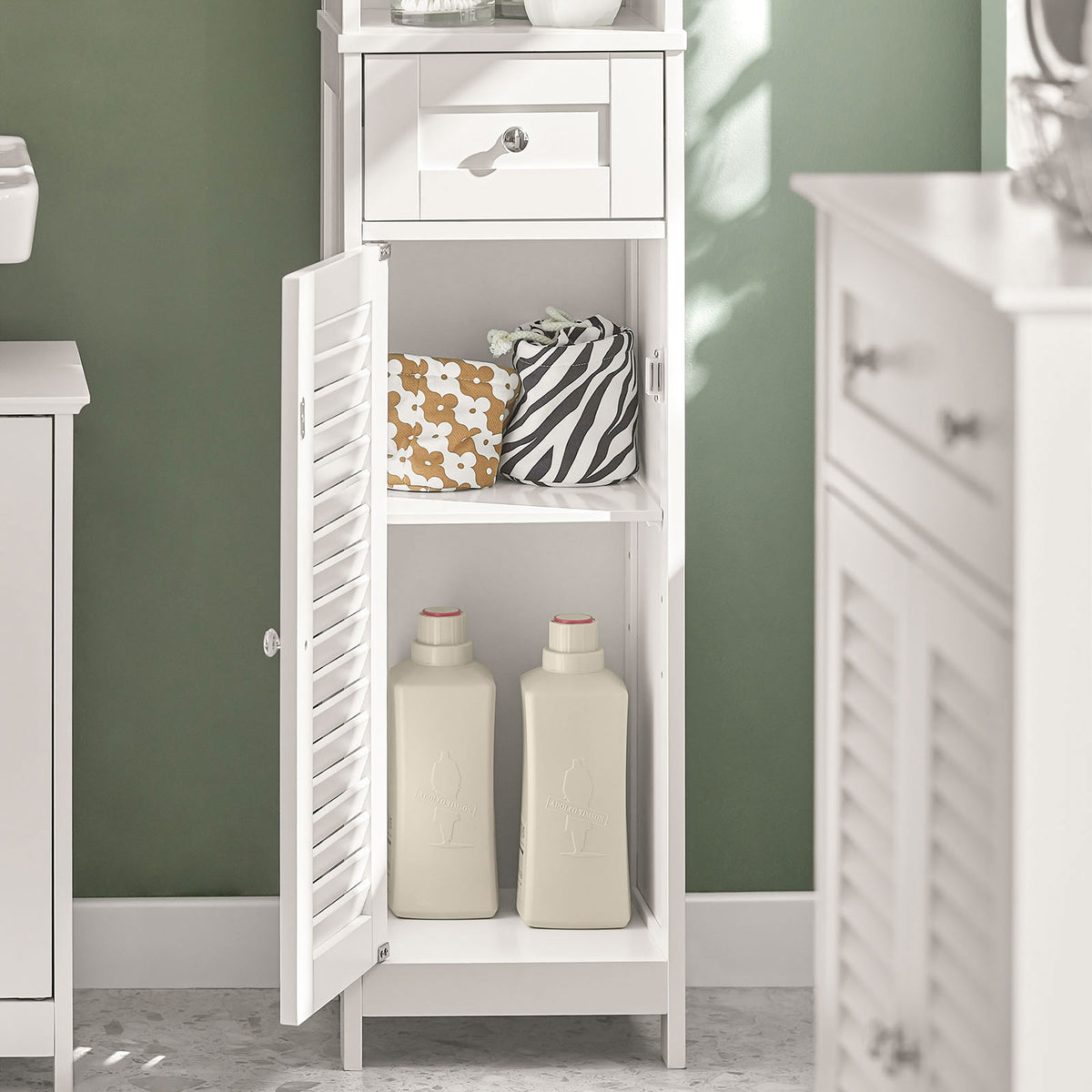 SoBuy FRG236-W Colonne de Salle de Bain – 32 cm, 2 Portes Persiennes, Tiroir et Niche, Blanc
